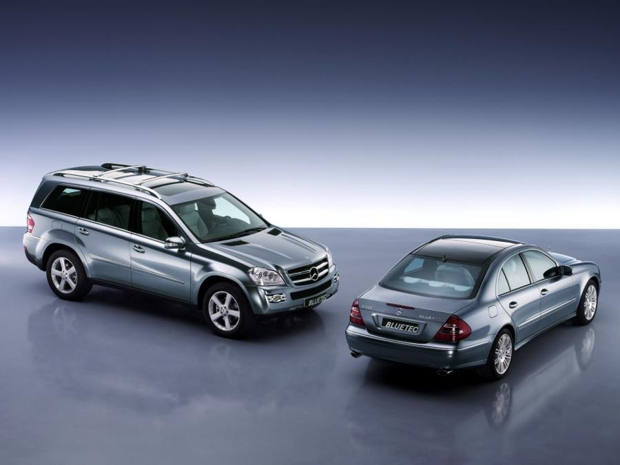  Mercedes-Benz GL320 Vision BlueTEC concept 2006 года  (фото 8 из 10)